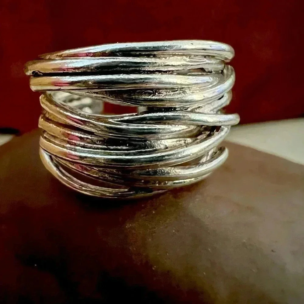 Silver metal stacked wired layer ring